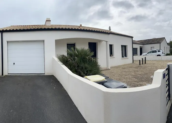Charmante Maison Entre Mer Et Foret