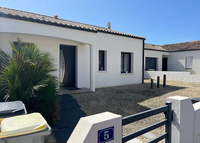 Charmante Maison Entre Mer Et Foret